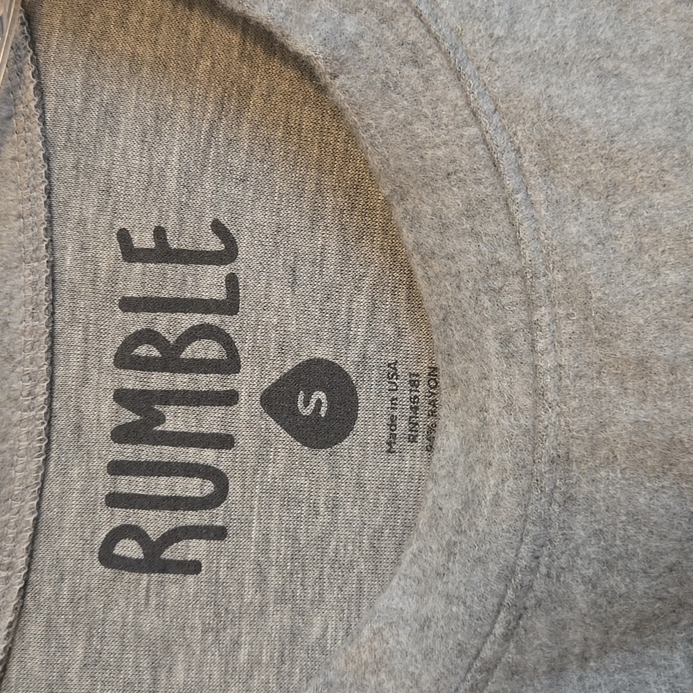 NWT Rumble Hacci Crew Sweatshirt Size Small - Picture 2 of 4